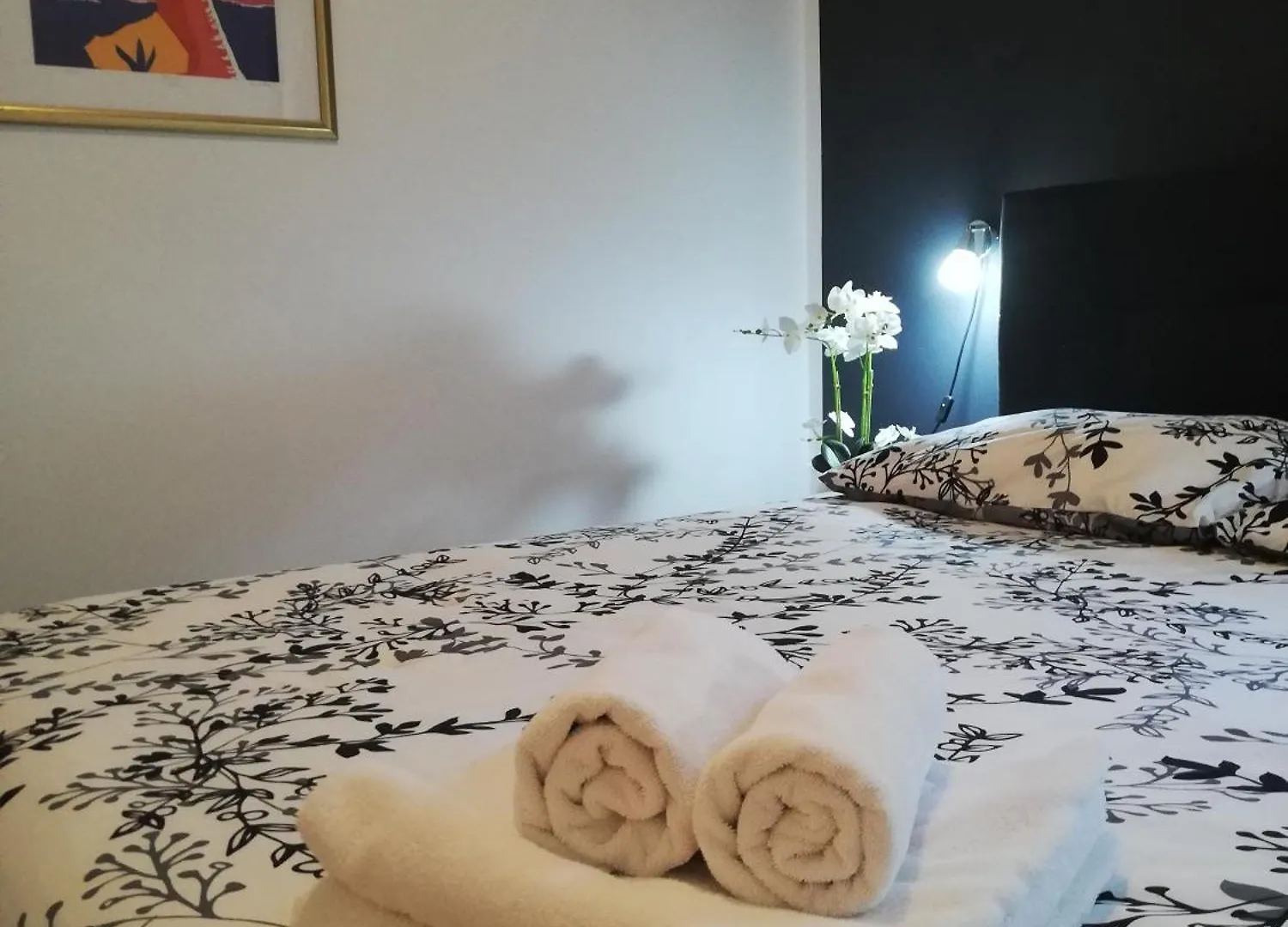 Apartments Poretti For 2,In Center Parking Free In The Yard,6 Min Beach Walk Rovinj