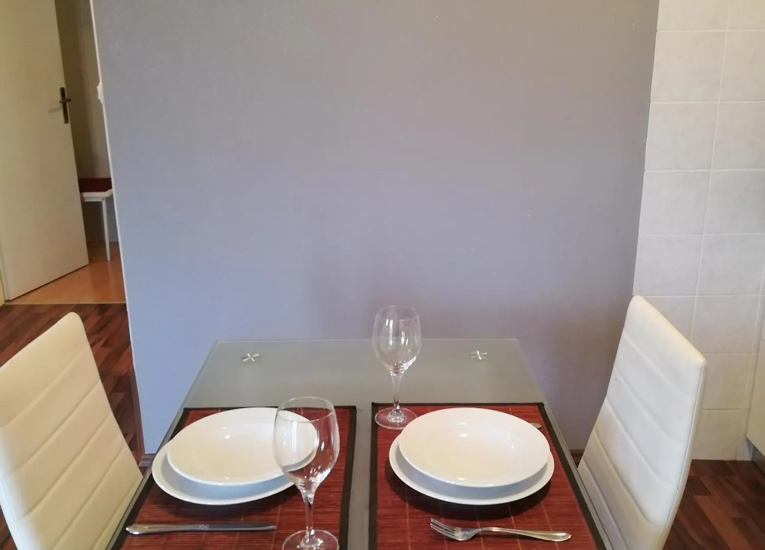 Apartments Poretti For 2,In Center Parking Free In The Yard,6 Min Beach Walk Rovigno