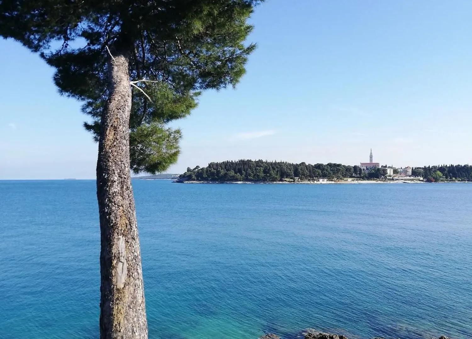 Apartments Poretti For 2,In Center Parking Free In The Yard,6 Min Beach Walk Rovinj