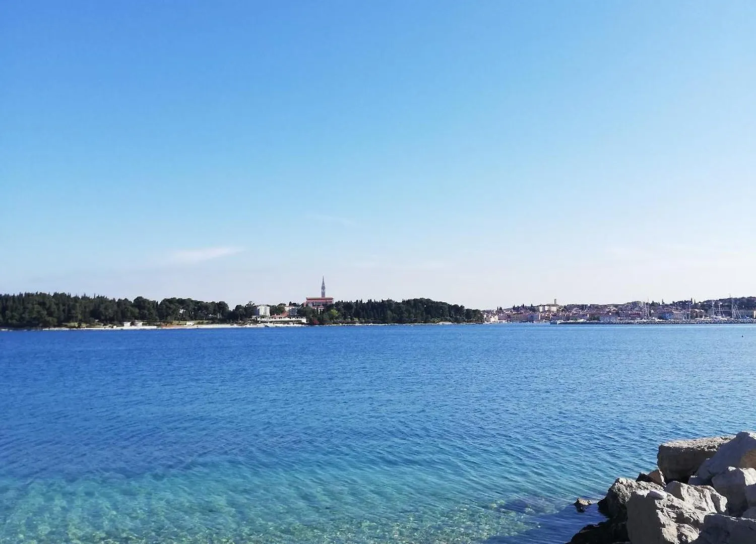 Apartments Poretti For 2,In Center Parking Free In The Yard,6 Min Beach Walk Rovinj