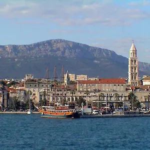 Matilda , Spalato Croazia